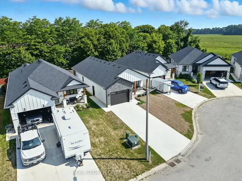 7 Macneil Court E Bayham ON N0J 1T0