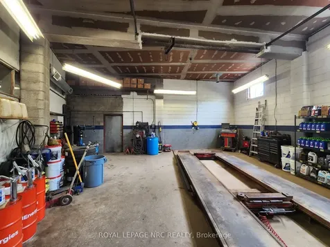 208 Ridge Road N Fort Erie ON L0S 1N0
