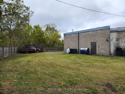208 Ridge Road N Fort Erie ON L0S 1N0