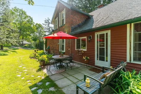 229 Fraserburg Road Bracebridge ON P1L 0G9