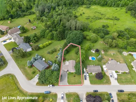 25 Jordan Drive North Huron ON N0G 1E0
