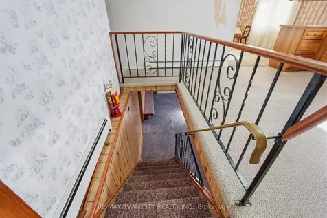 42 Jerseyville Road Brantford ON N3T 5M1