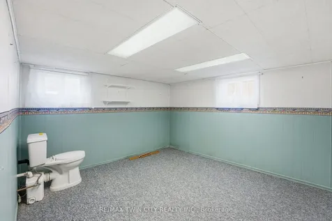 42 Jerseyville Road Brantford ON N3T 5M1