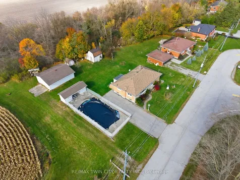 42 Jerseyville Road Brantford ON N3T 5M1