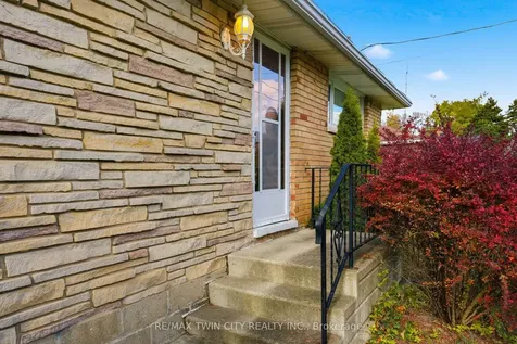 42 Jerseyville Road Brantford ON N3T 5M1