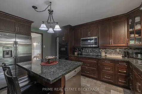 3304 Cromarty Drive Thames Centre ON N0L 2B0