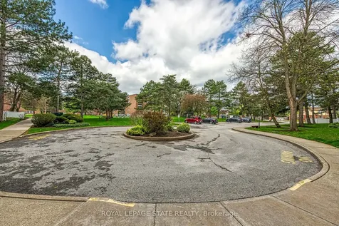 198 Scott Street St. Catharines ON L2N 5T3