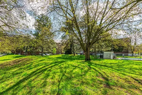 198 Scott Street St. Catharines ON L2N 5T3