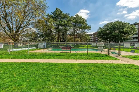 198 Scott Street St. Catharines ON L2N 5T3