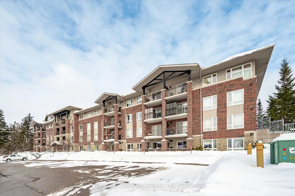 645 Street David Street S Centre Wellington ON N1M 0A9