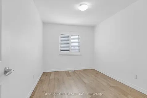 77 Diana Avenue Brantford ON N3T 0R6