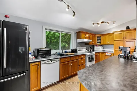 194 Klondike Road Bonnechere Valley ON K0J 1T0