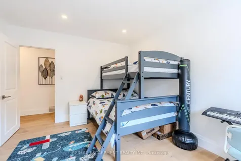 23 West Hampton Road St. Catharines ON L2T 3E6