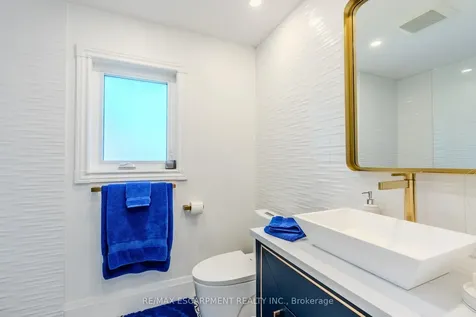 23 West Hampton Road St. Catharines ON L2T 3E6