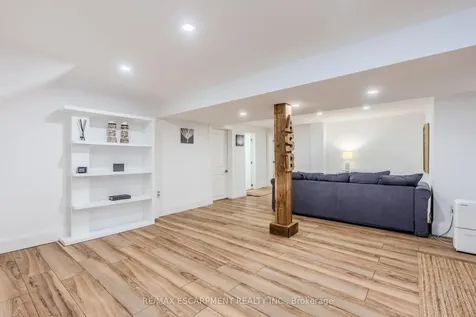 23 West Hampton Road St. Catharines ON L2T 3E6