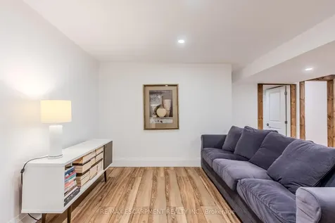 23 West Hampton Road St. Catharines ON L2T 3E6