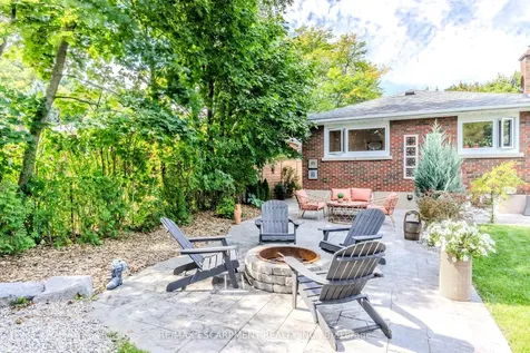 23 West Hampton Road St. Catharines ON L2T 3E6