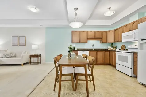 17 George Court Cramahe ON K0K 1S0