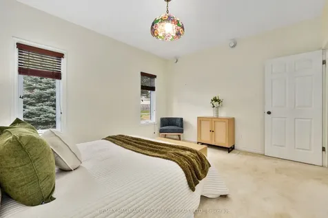 17 George Court Cramahe ON K0K 1S0