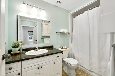 17 George Court Cramahe ON K0K 1S0