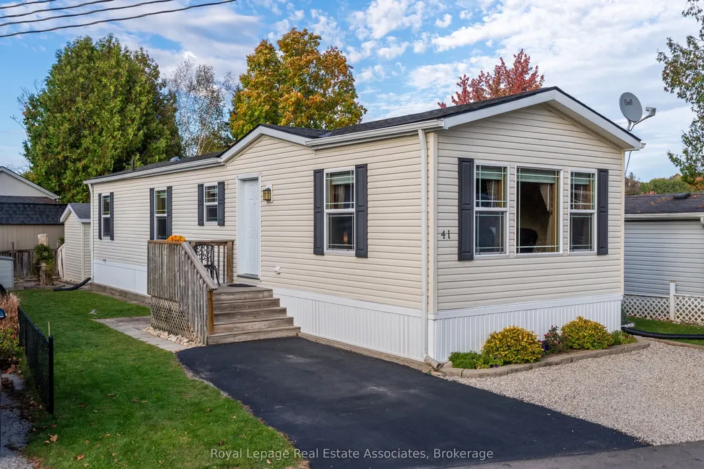 41 Cedarbush Crescent Puslinch ON N0B 2J0