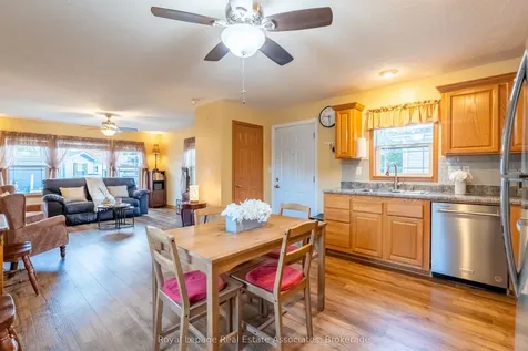 41 Cedarbush Crescent Puslinch ON N0B 2J0