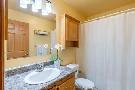 41 Cedarbush Crescent Puslinch ON N0B 2J0