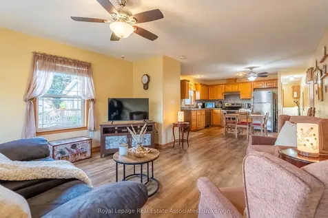 41 Cedarbush Crescent Puslinch ON N0B 2J0