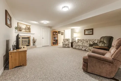 20 Windemere Place St. Thomas ON N5R 6H6