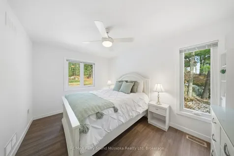 215 Dunchurch Estates Road Whitestone ON P0G 1G0