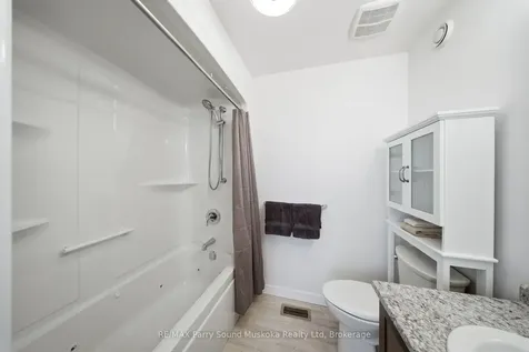 215 Dunchurch Estates Road Whitestone ON P0G 1G0