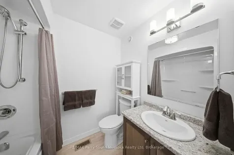 215 Dunchurch Estates Road Whitestone ON P0G 1G0