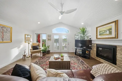 215 Dunchurch Estates Road Whitestone ON P0G 1G0