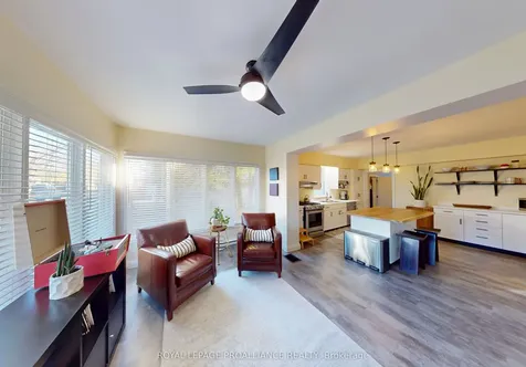 212 Foster Avenue Belleville ON K8N 3R2