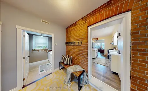 212 Foster Avenue Belleville ON K8N 3R2