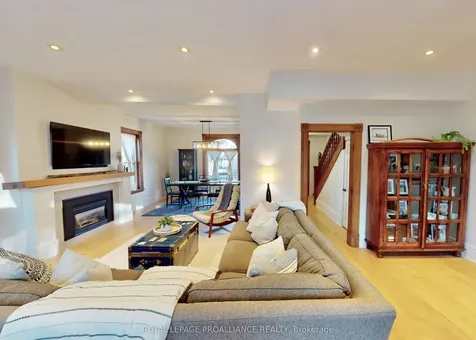 212 Foster Avenue Belleville ON K8N 3R2