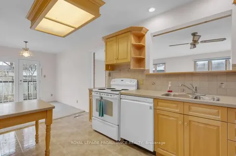 48 Janlyn Crescent Belleville ON K8N 1L2