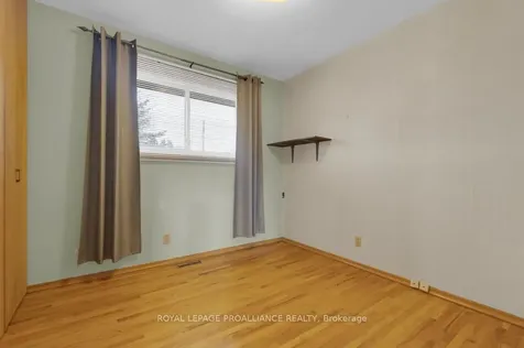 48 Janlyn Crescent Belleville ON K8N 1L2