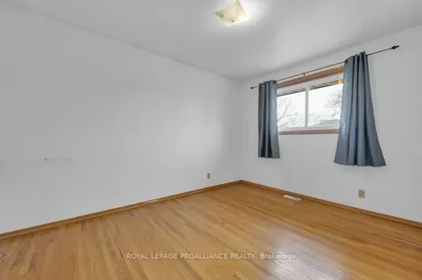 48 Janlyn Crescent Belleville ON K8N 1L2