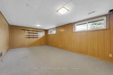 48 Janlyn Crescent Belleville ON K8N 1L2