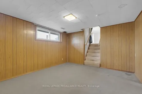 48 Janlyn Crescent Belleville ON K8N 1L2