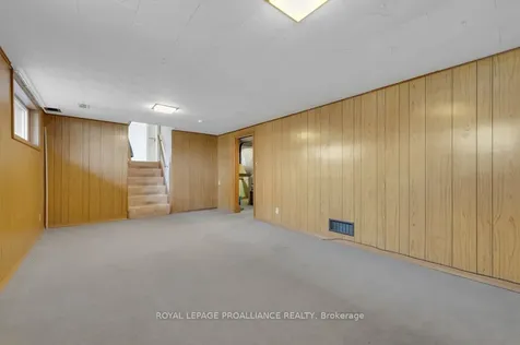 48 Janlyn Crescent Belleville ON K8N 1L2