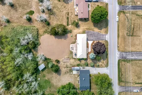 206 Elmwood Drive Belleville ON K8N 4Z4