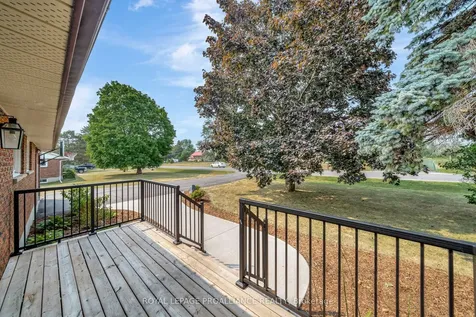 206 Elmwood Drive Belleville ON K8N 4Z4