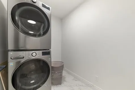 18 Raycroft Drive Belleville ON K8N 0R4