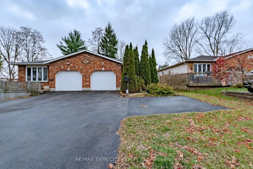 13 Dundas Street W Brant ON N3L 1E9