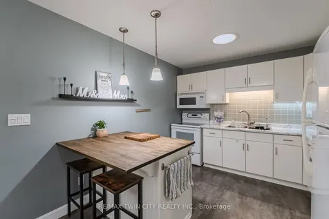 13 Dundas Street W Brant ON N3L 1E9