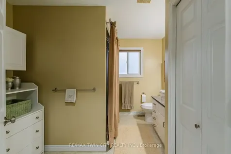 13 Dundas Street W Brant ON N3L 1E9