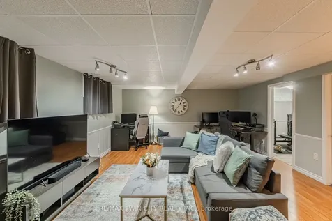 13 Dundas Street W Brant ON N3L 1E9