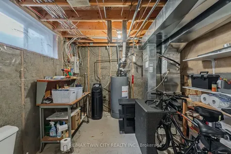 13 Dundas Street W Brant ON N3L 1E9